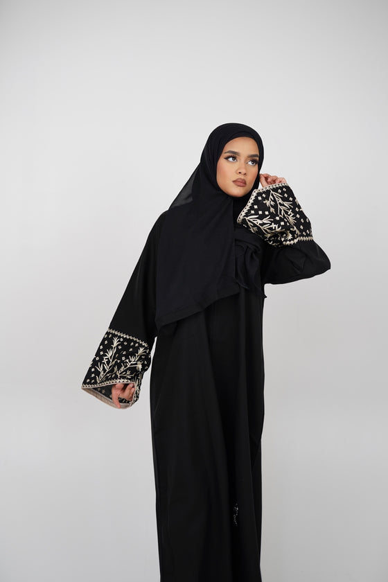 Yara Abaya Black