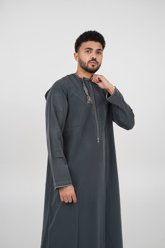 Charcoal Omani Thobe