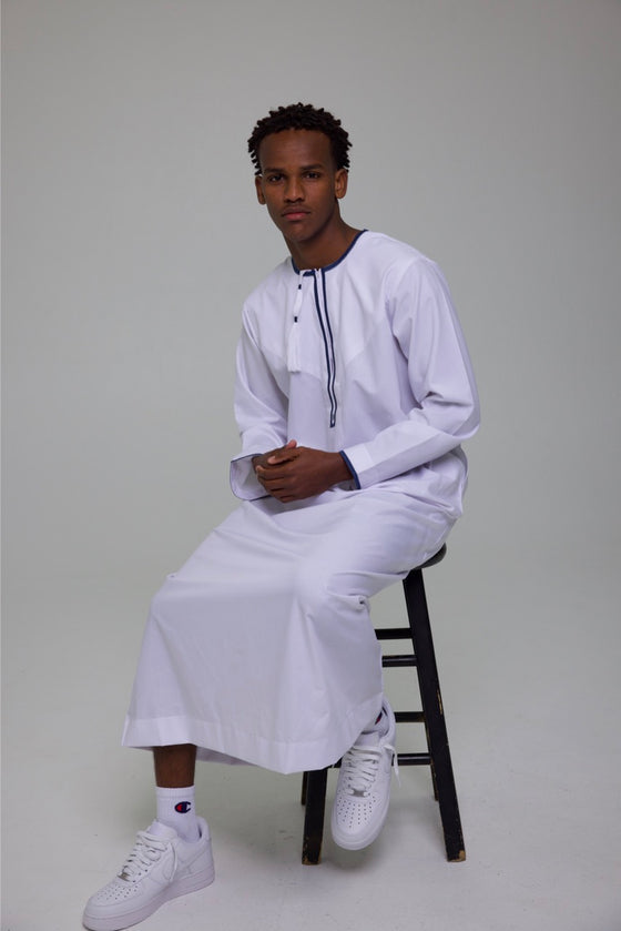 WHITE & BLUE OMANI THOBE